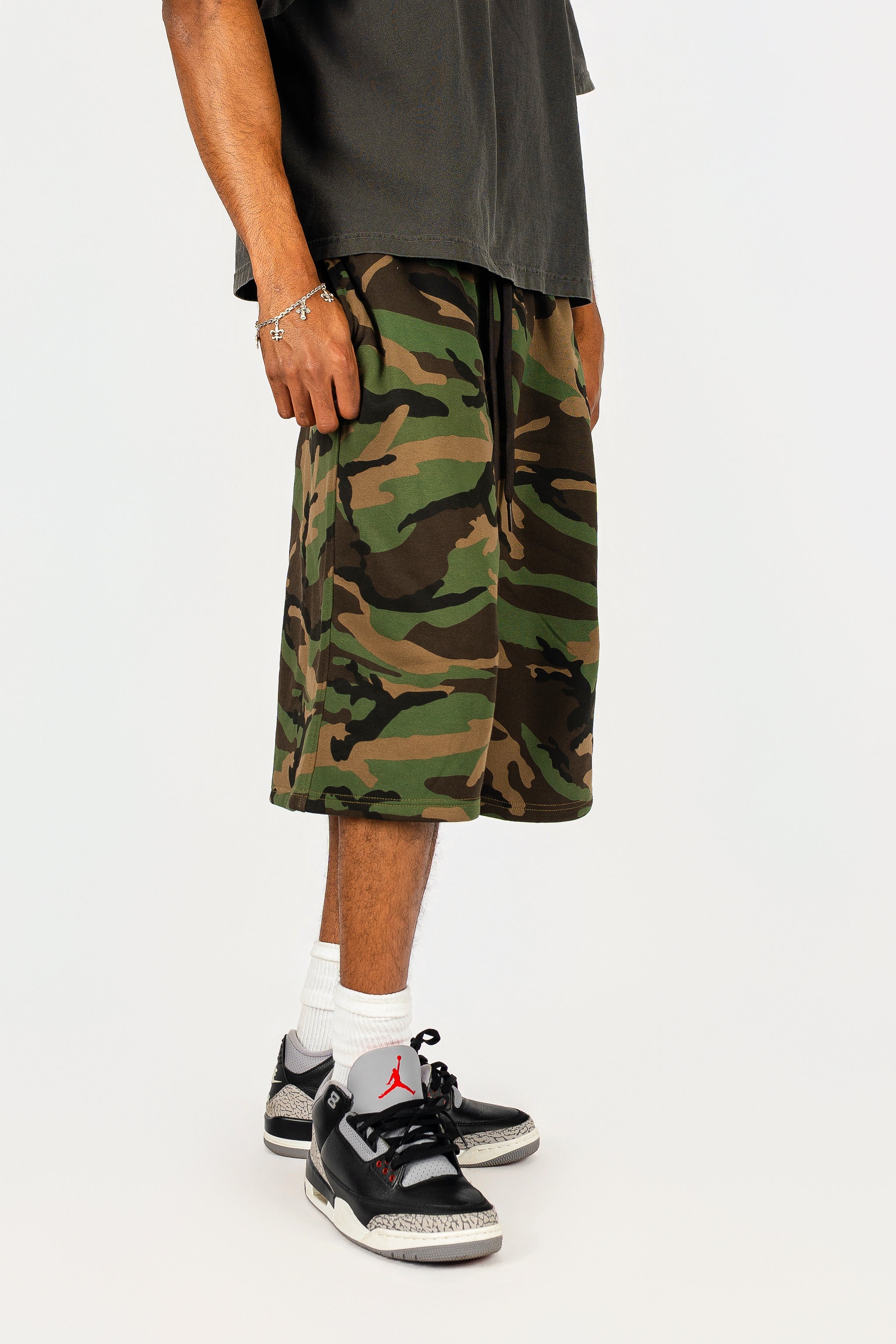 Long Fleece Baggy Shorts